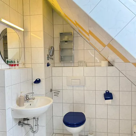 Zum Rheinsberger Leuchtturm Bed & Breakfast